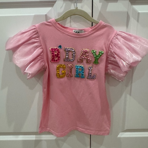 Lola + The Boys Pink Graphic Top - Picture 3 of 4